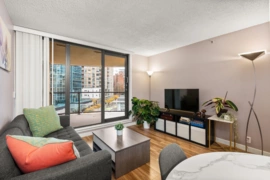 504 789 Drake Street, Vancouver, BC