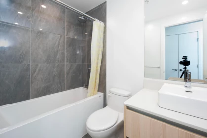 Guest Bathroom Photo of 1601 5333 Goring Street, Burnaby, BC