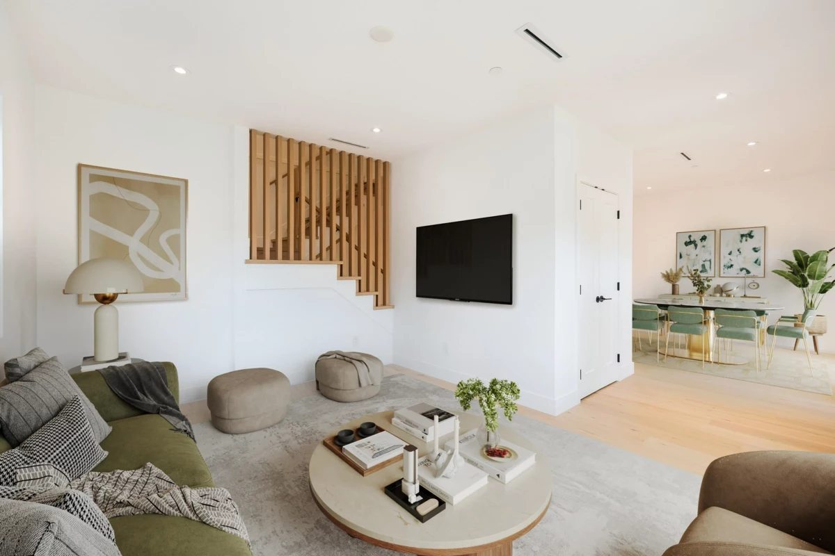 Exterior Rear Photo of 263 W 6th Street, North Vancouver, BC