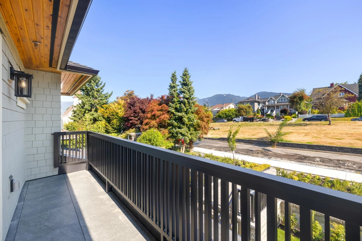 Guest Bathroom Photo of 263 W 6th Street, North Vancouver, BC