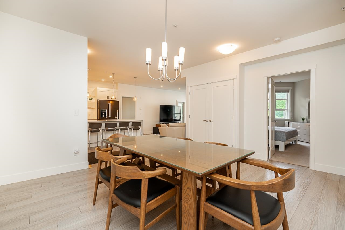 Dining Area Photo of 204 12367 224 Street, Maple Ridge, BC