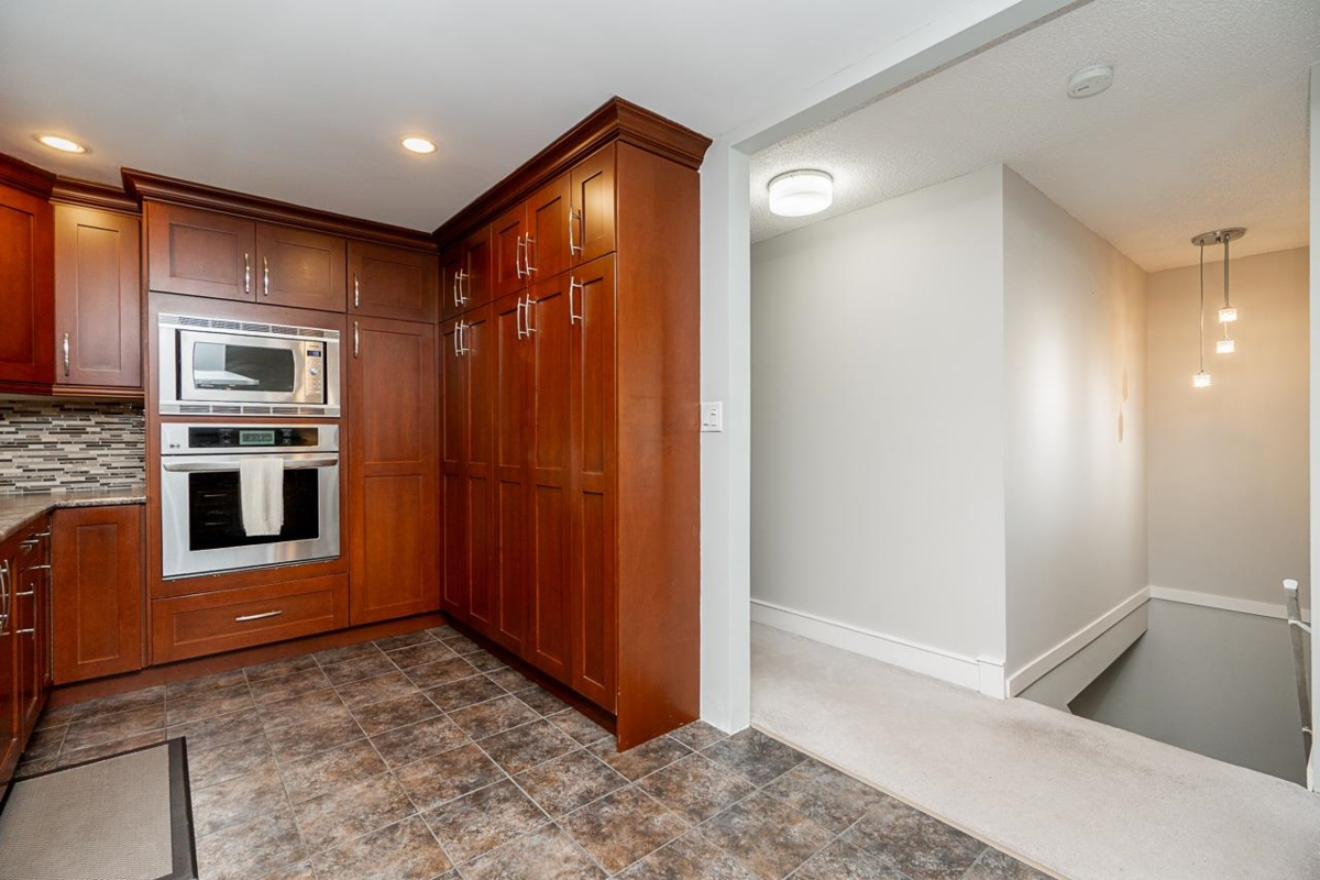 Bedroom 3 Photo of 6489 108a Street, Delta, BC