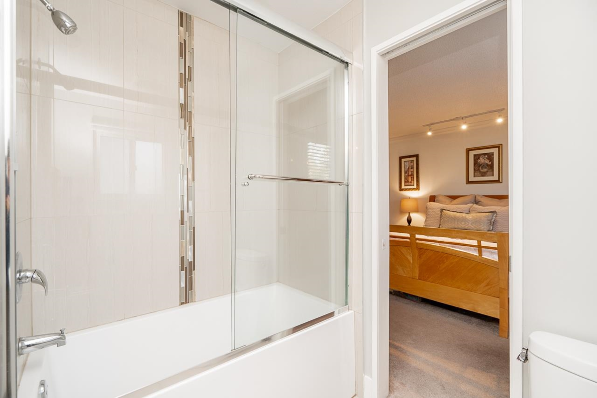 Loft / Bonus Room Photo of 6489 108a Street, Delta, BC