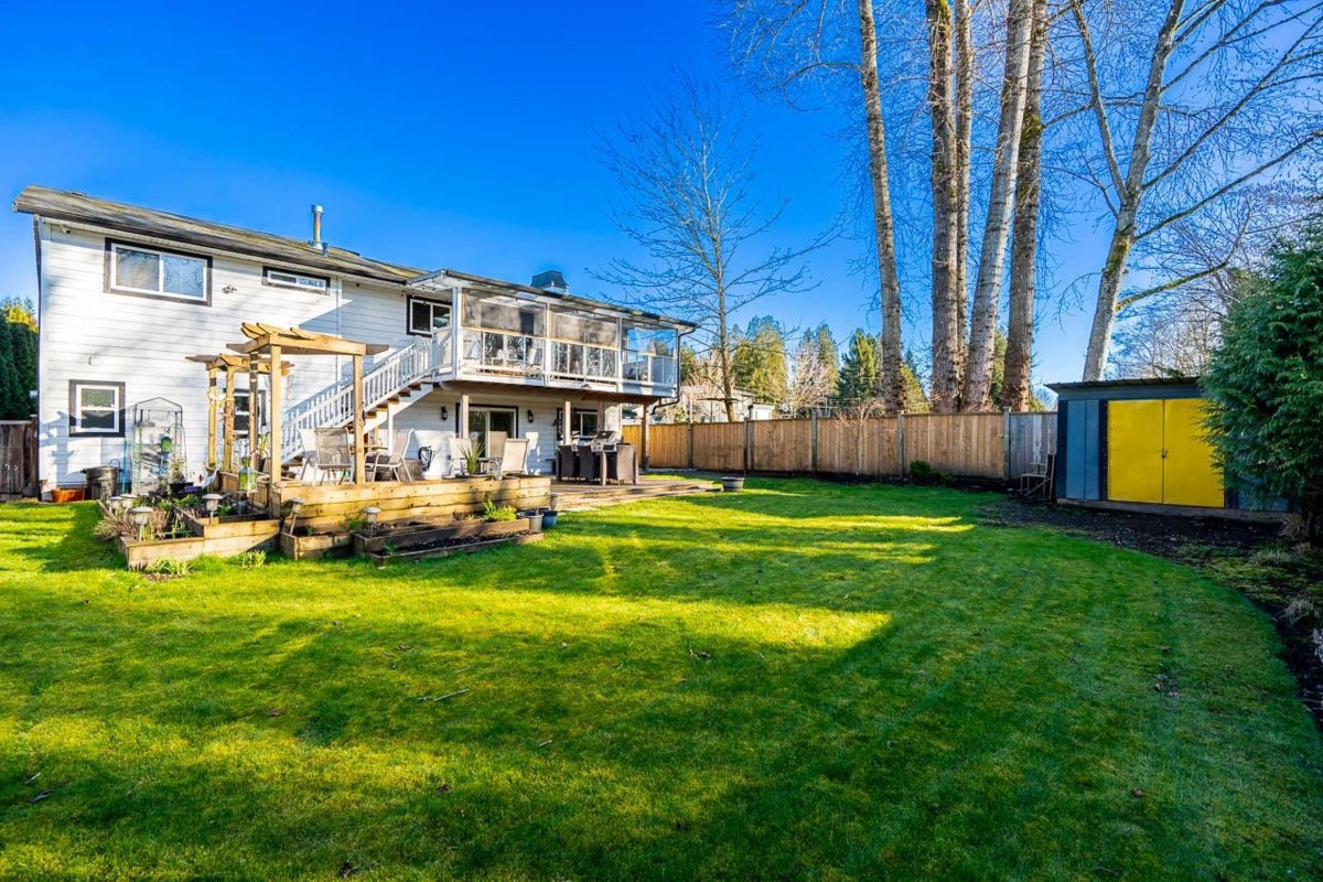 Neighborhood Park Photo Near 6489 108a Street, Delta, BC