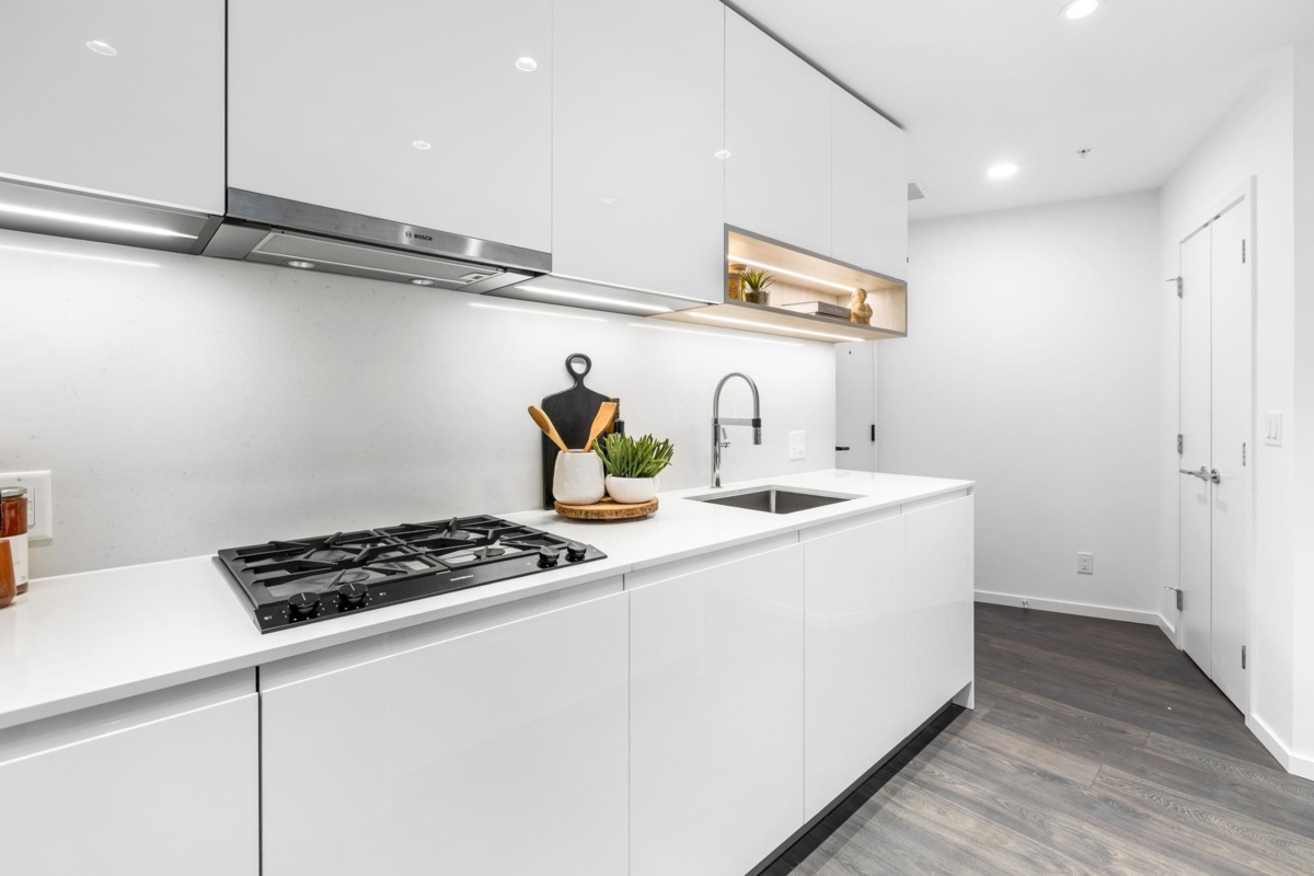 Guest Bathroom Photo of 927 6300 Minoru Boulevard, Richmond, BC