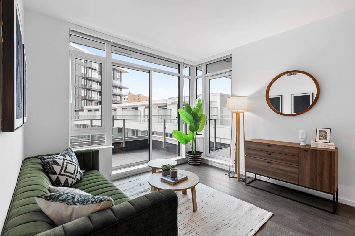 Living Room Photo of 927 6300 Minoru Boulevard, Richmond, BC