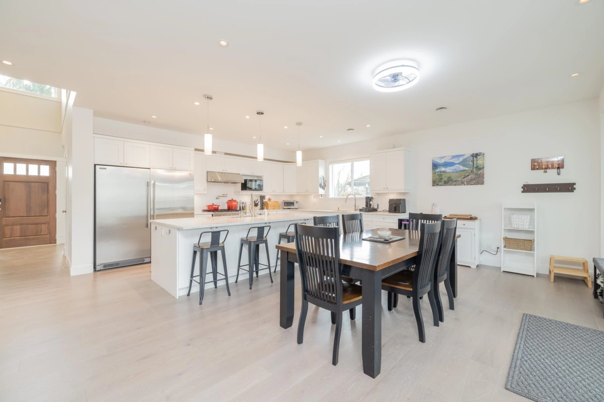 Kitchen Island Photo of 7139 Paulus Crescent, Burnaby, BC