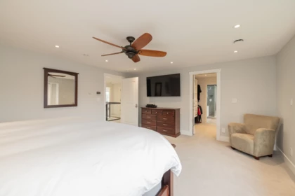 Basement Recreation Room Photo of 7139 Paulus Crescent, Burnaby, BC
