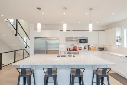 Breakfast Nook Photo of 7139 Paulus Crescent, Burnaby, BC