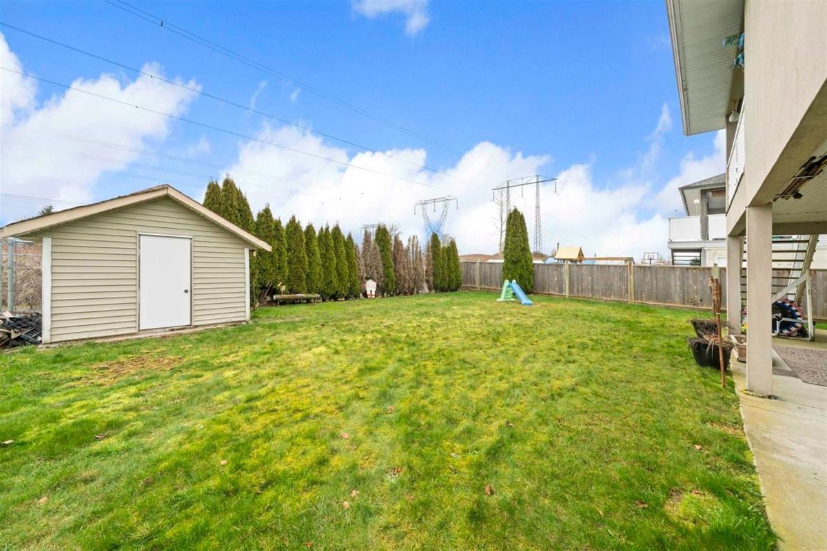 Front Yard Photo of 31533 Homestead Crescent, Abbotsford, BC