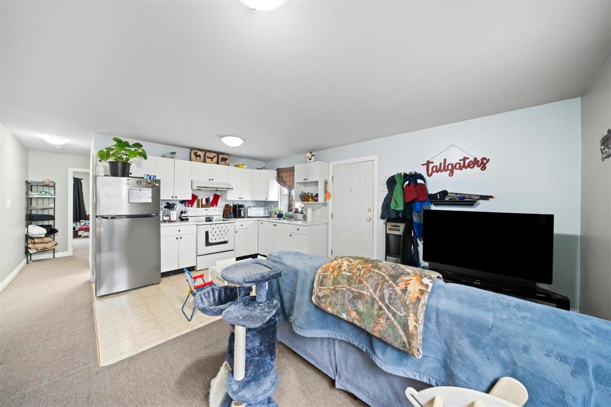 Staircase Photo of 31533 Homestead Crescent, Abbotsford, BC