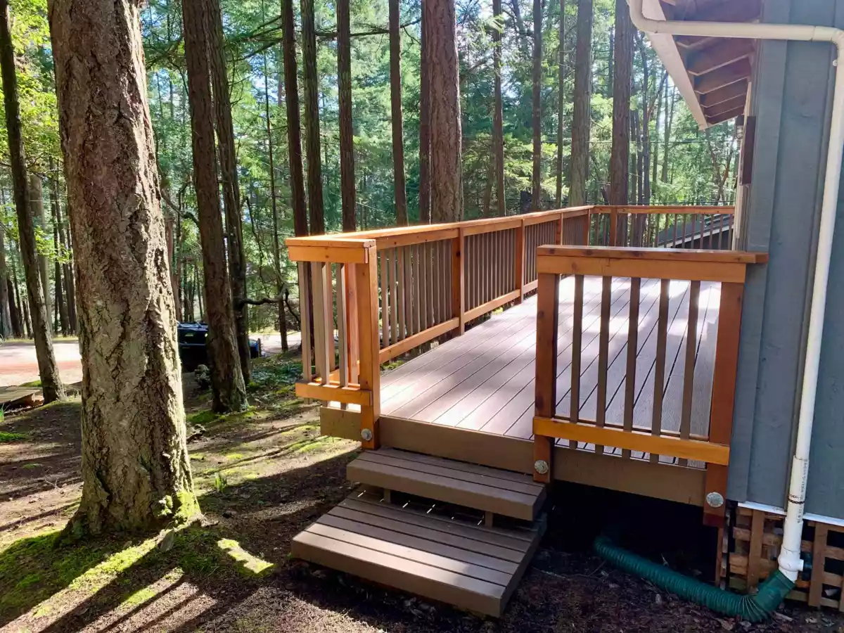 Living Room Photo of 10 776 Wilks Road, Mayne Island, BC