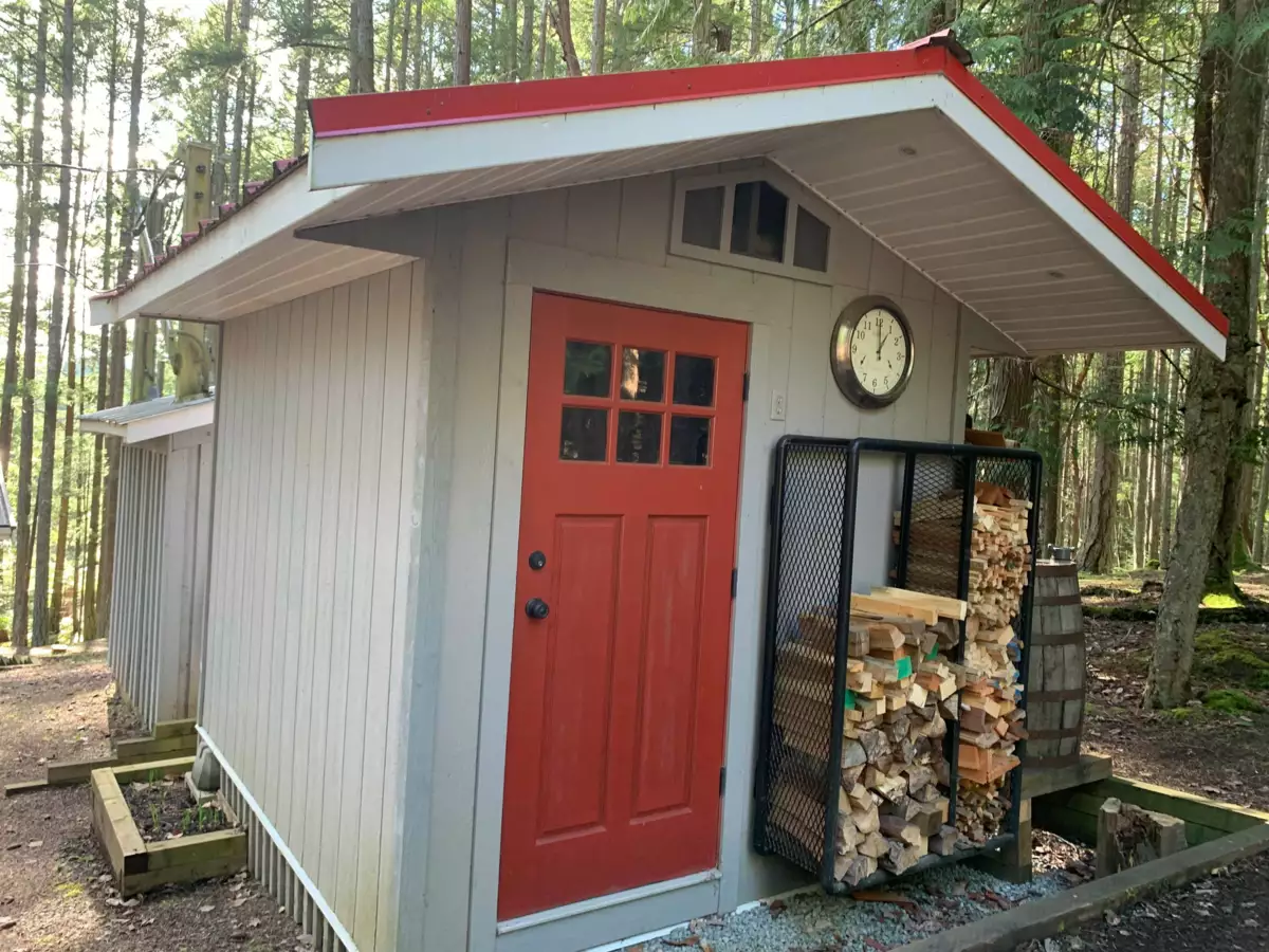 Mudroom Photo of 10 776 Wilks Road, Mayne Island, BC