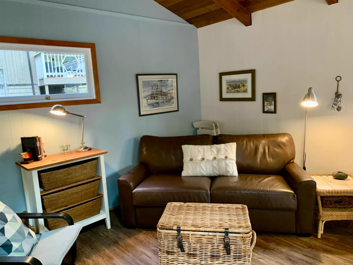 Primary Bathroom Photo of 10 776 Wilks Road, Mayne Island, BC