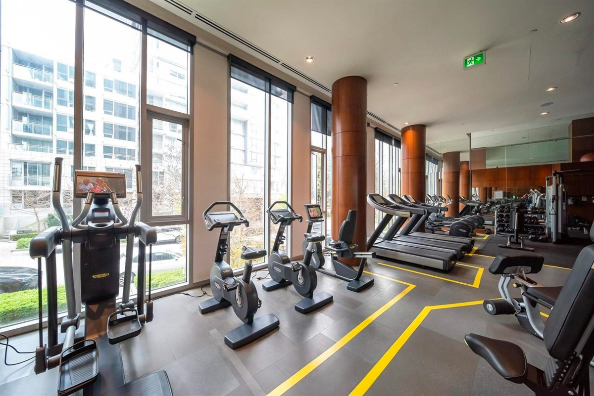 Entry Foyer Photo of 1609 8988 Patterson Road, Richmond, BC