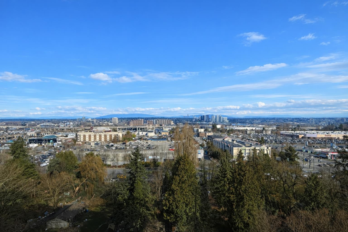 Garden / Landscaping Photo of 1609 8988 Patterson Road, Richmond, BC