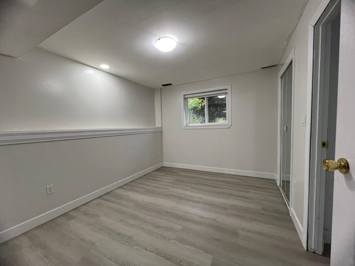 Basement Recreation Room Photo of 7060 E Brewster Drive, Delta, BC