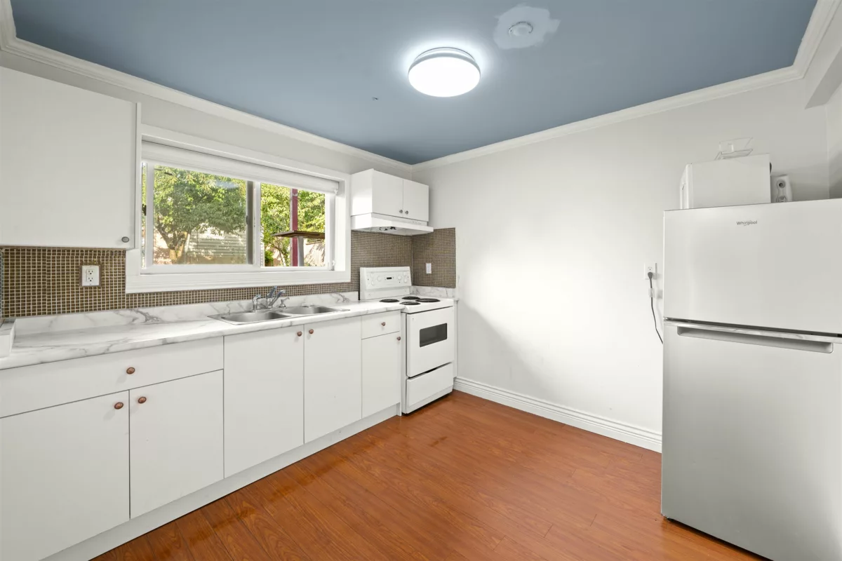 Breakfast Nook Photo of 7060 E Brewster Drive, Delta, BC