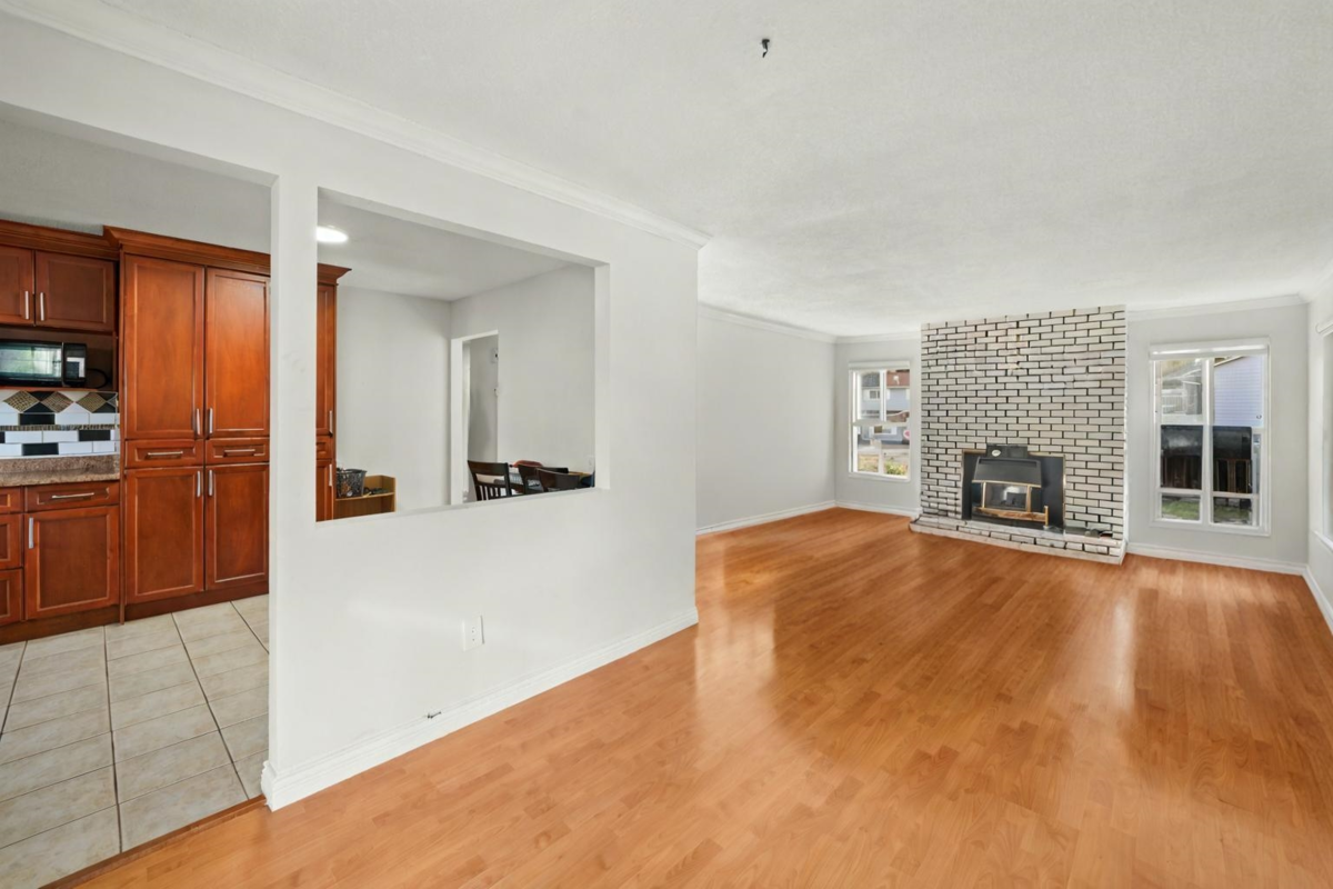 Dining Area Photo of 7060 E Brewster Drive, Delta, BC
