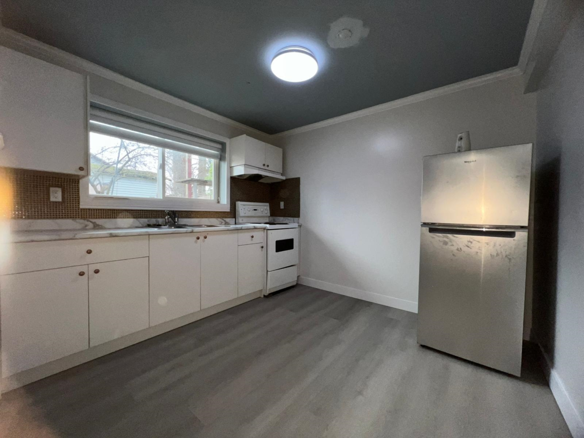 Entry Foyer Photo of 7060 E Brewster Drive, Delta, BC