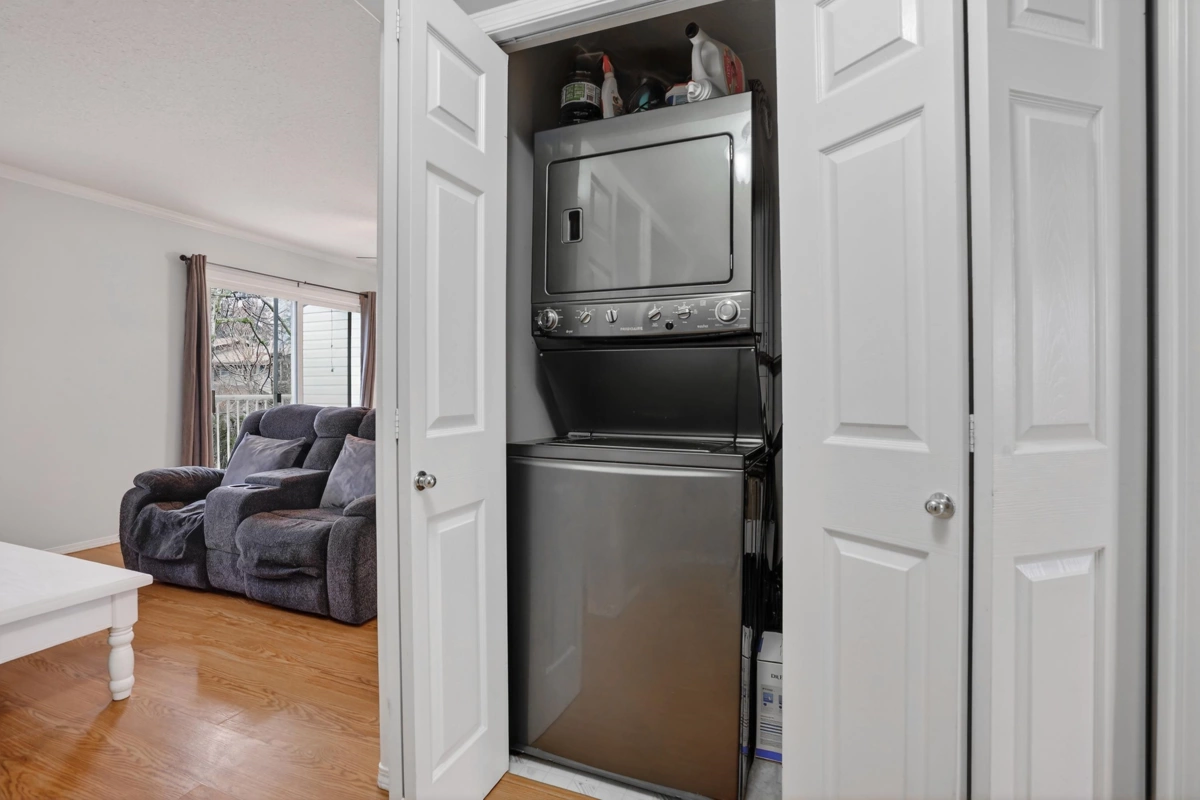 Garage Interior Photo of 28 45286 Watson Road, Chilliwack, BC