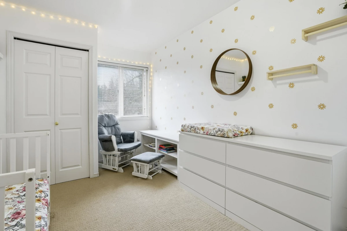 Guest Bathroom Photo of 28 45286 Watson Road, Chilliwack, BC