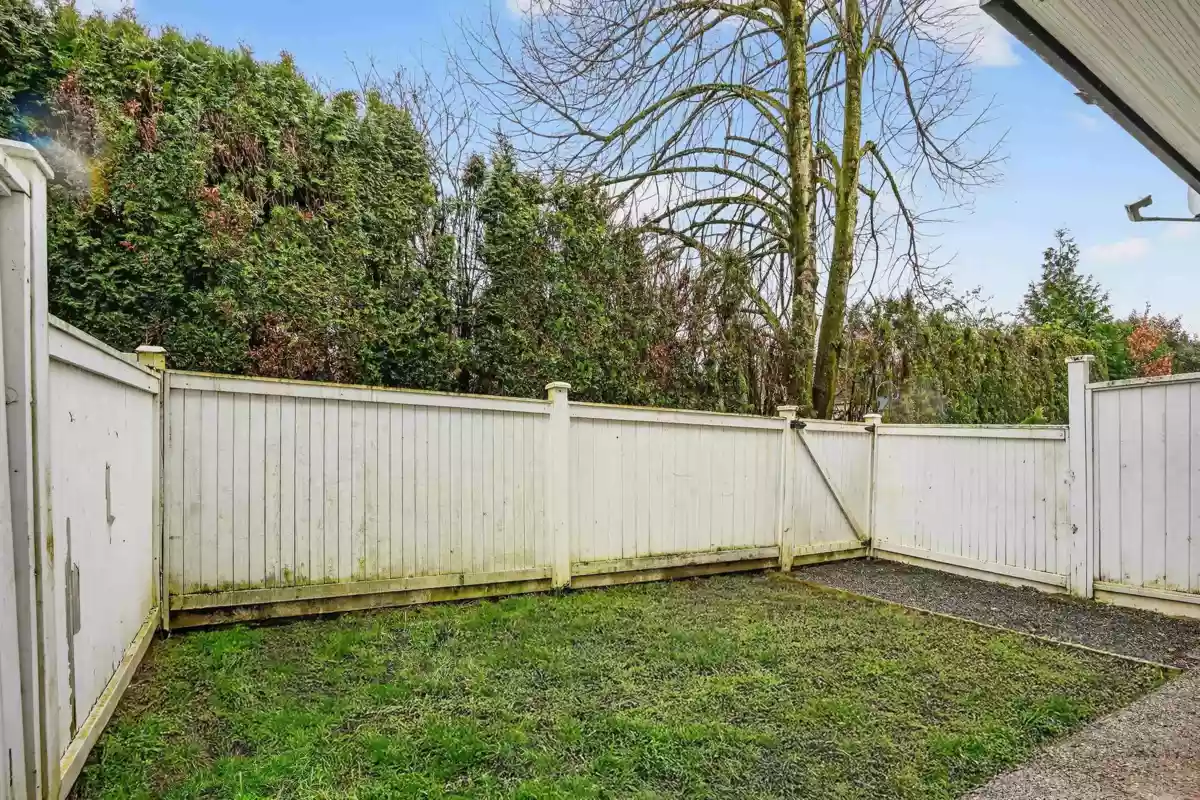 Outdoor Deck Photo of 28 45286 Watson Road, Chilliwack, BC