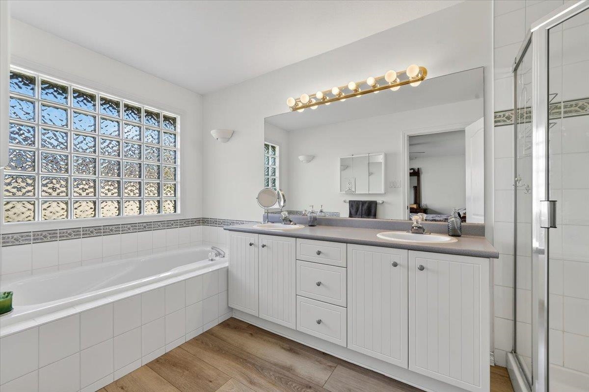 Laundry Room Photo of 5385 Galleon Place, Delta, BC