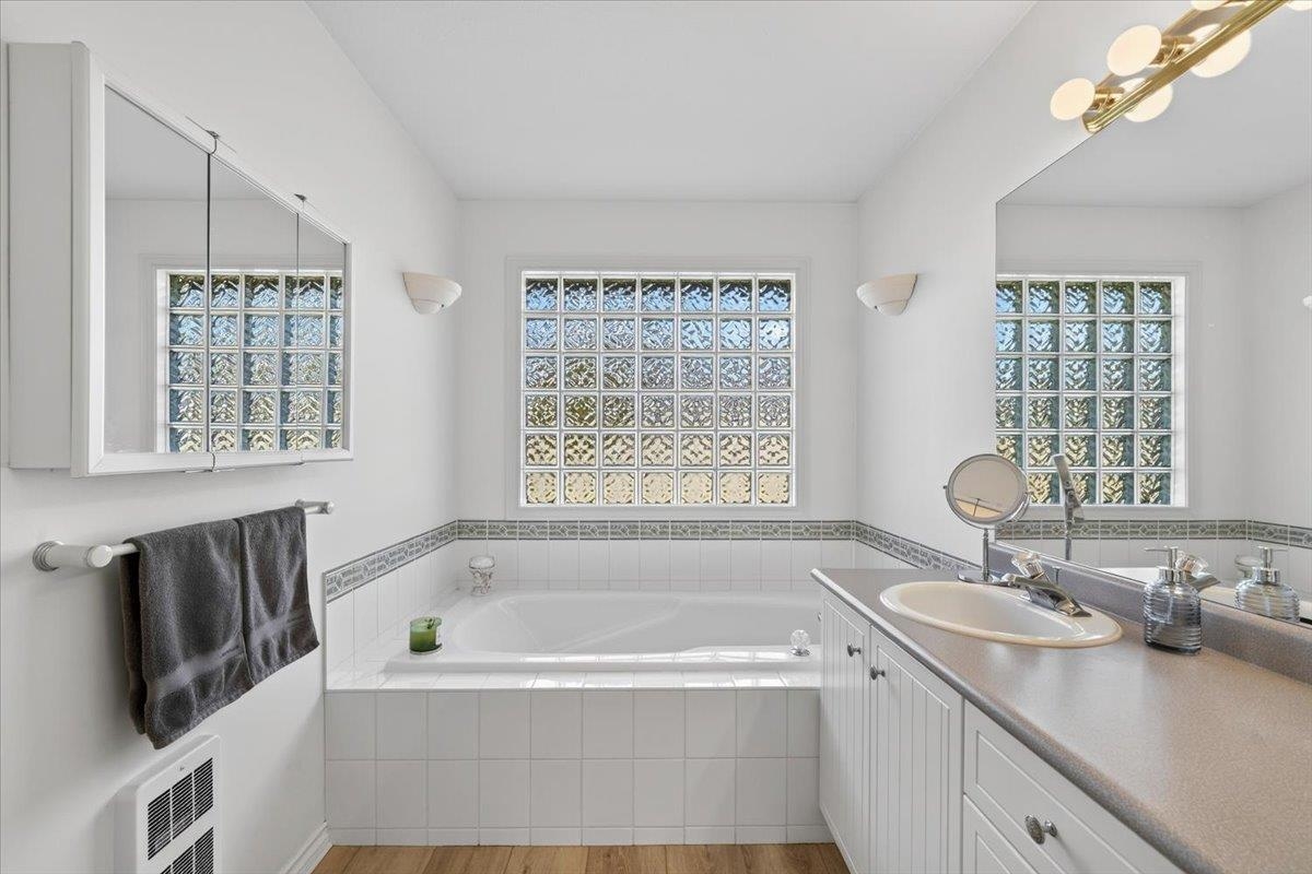 Mudroom Photo of 5385 Galleon Place, Delta, BC