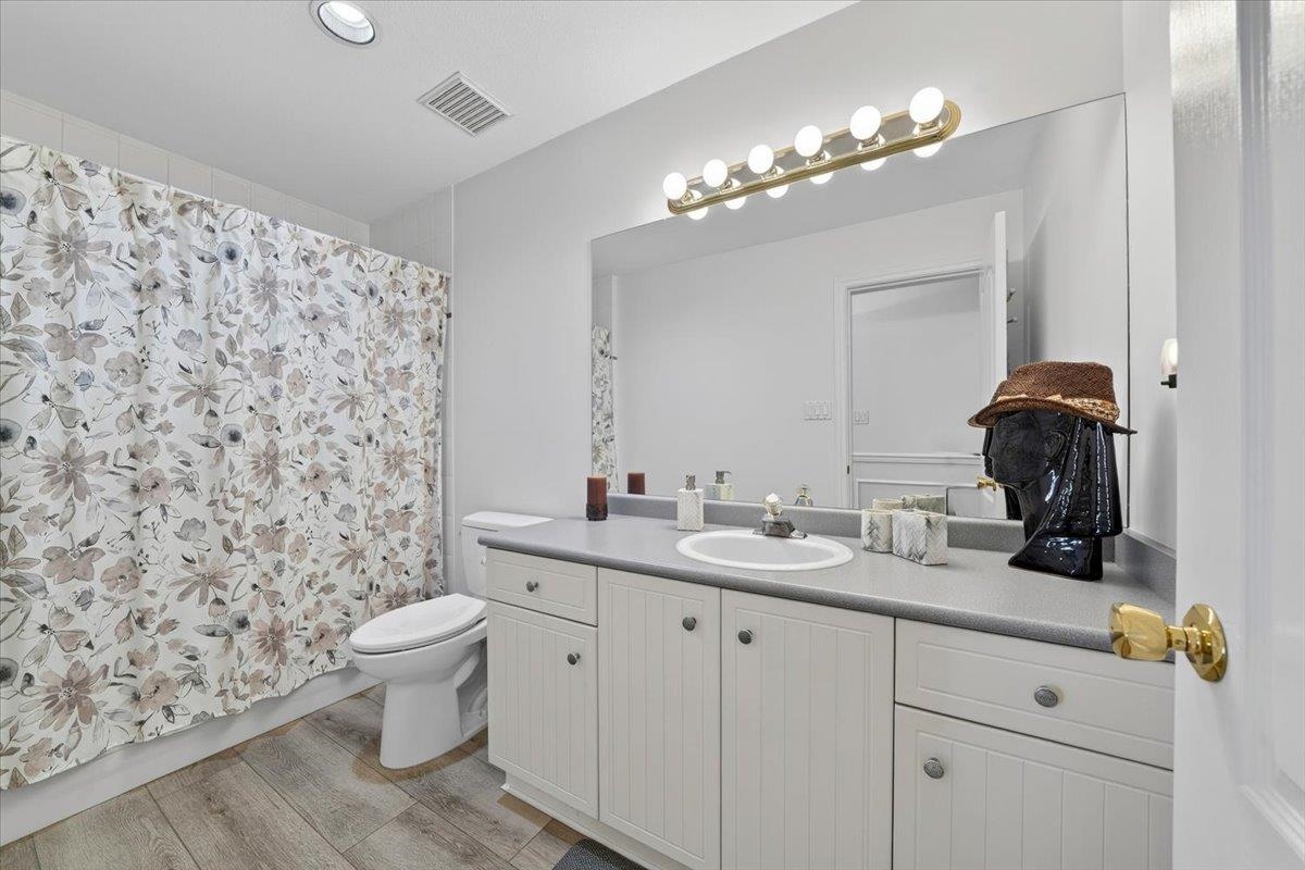 Outdoor Deck Photo of 5385 Galleon Place, Delta, BC