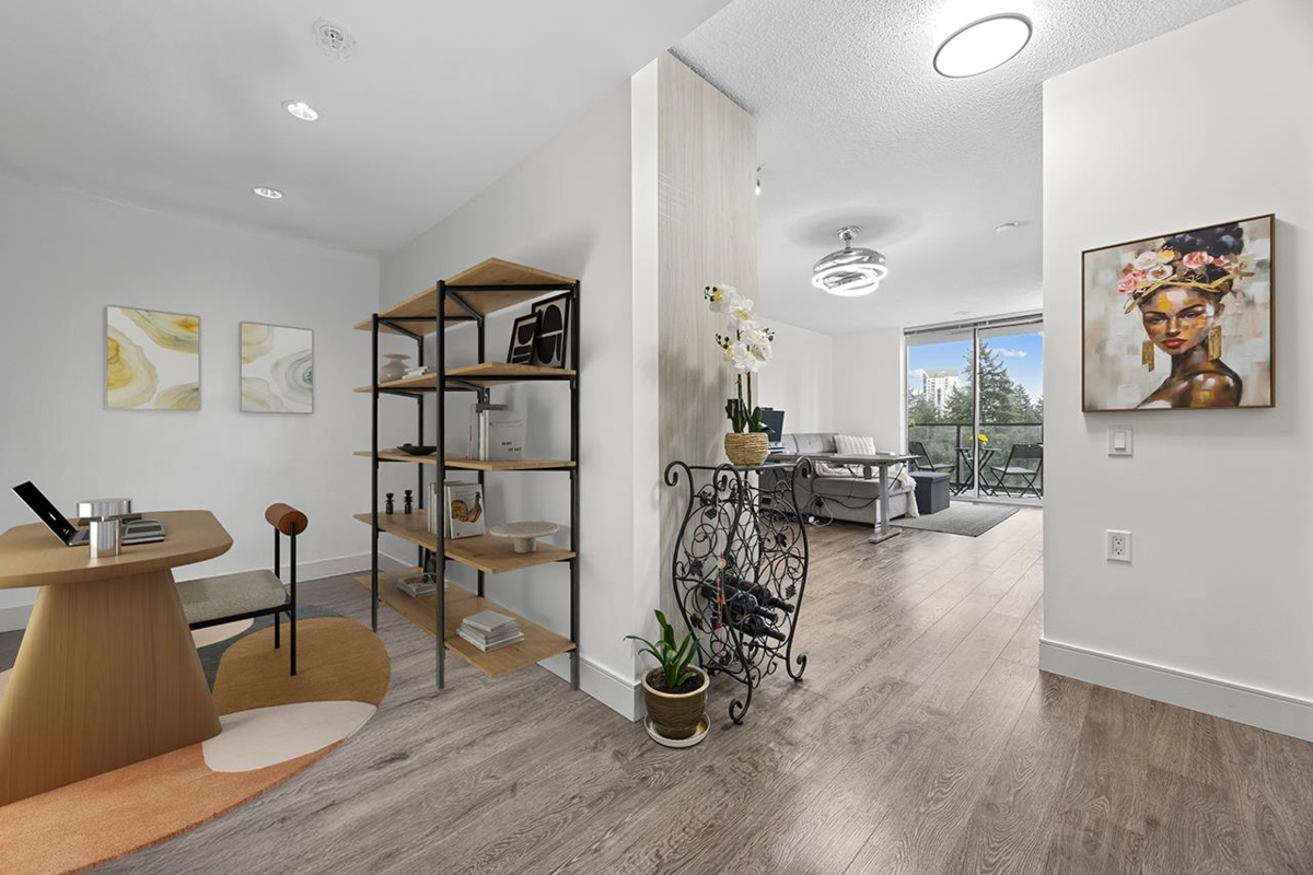 Family Room Photo of 1103 3007 Glen Drive, Coquitlam, BC