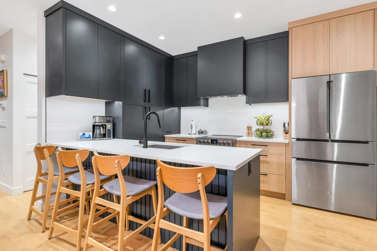 Kitchen Photo of 24 15 Forest Park Way, Port Moody, BC