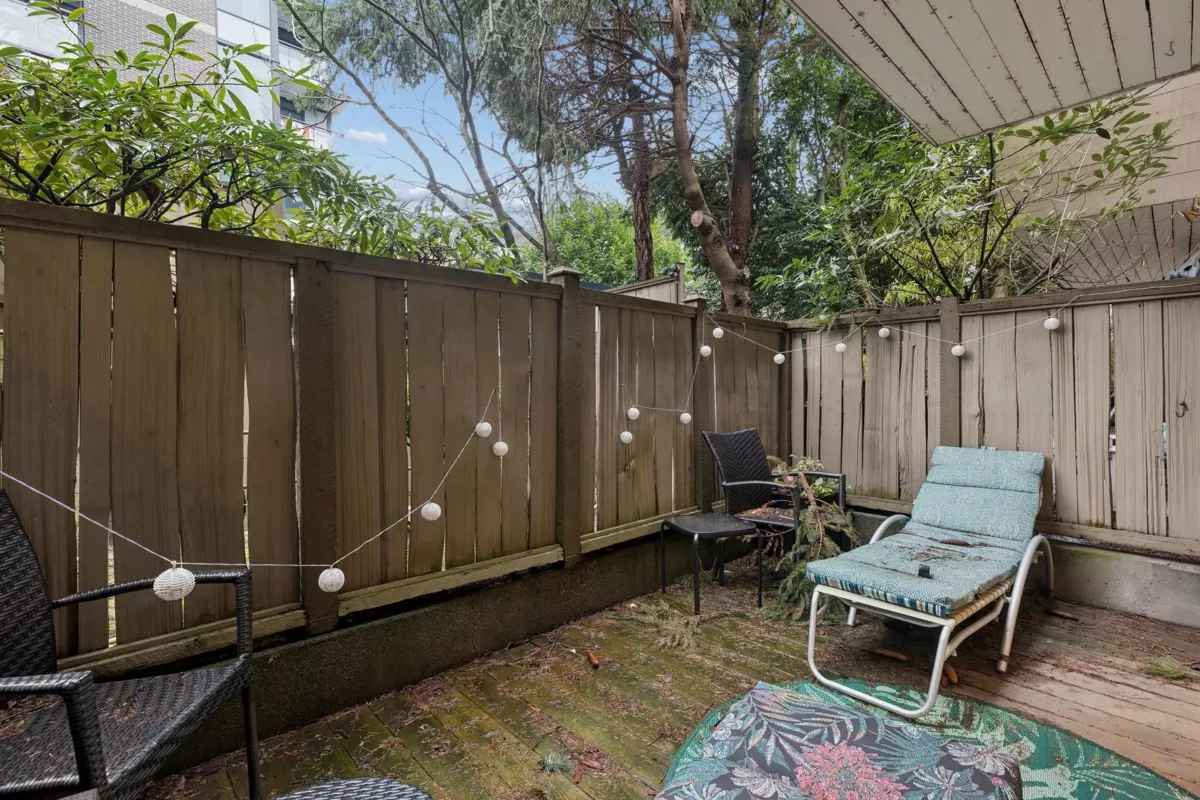 Family Room Photo of 107 350 E 5th Avenue, Vancouver, BC