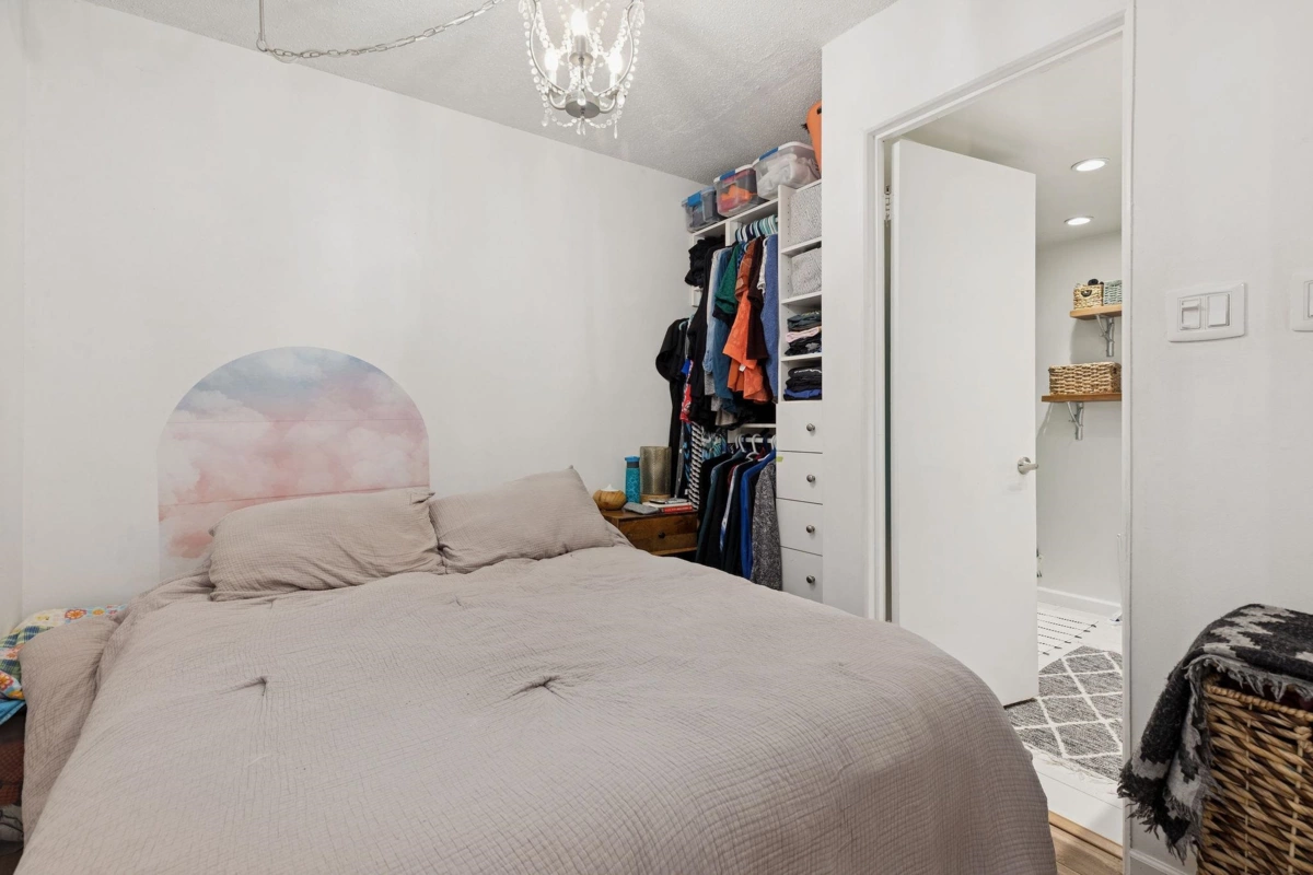 Office / Den Photo of 107 350 E 5th Avenue, Vancouver, BC