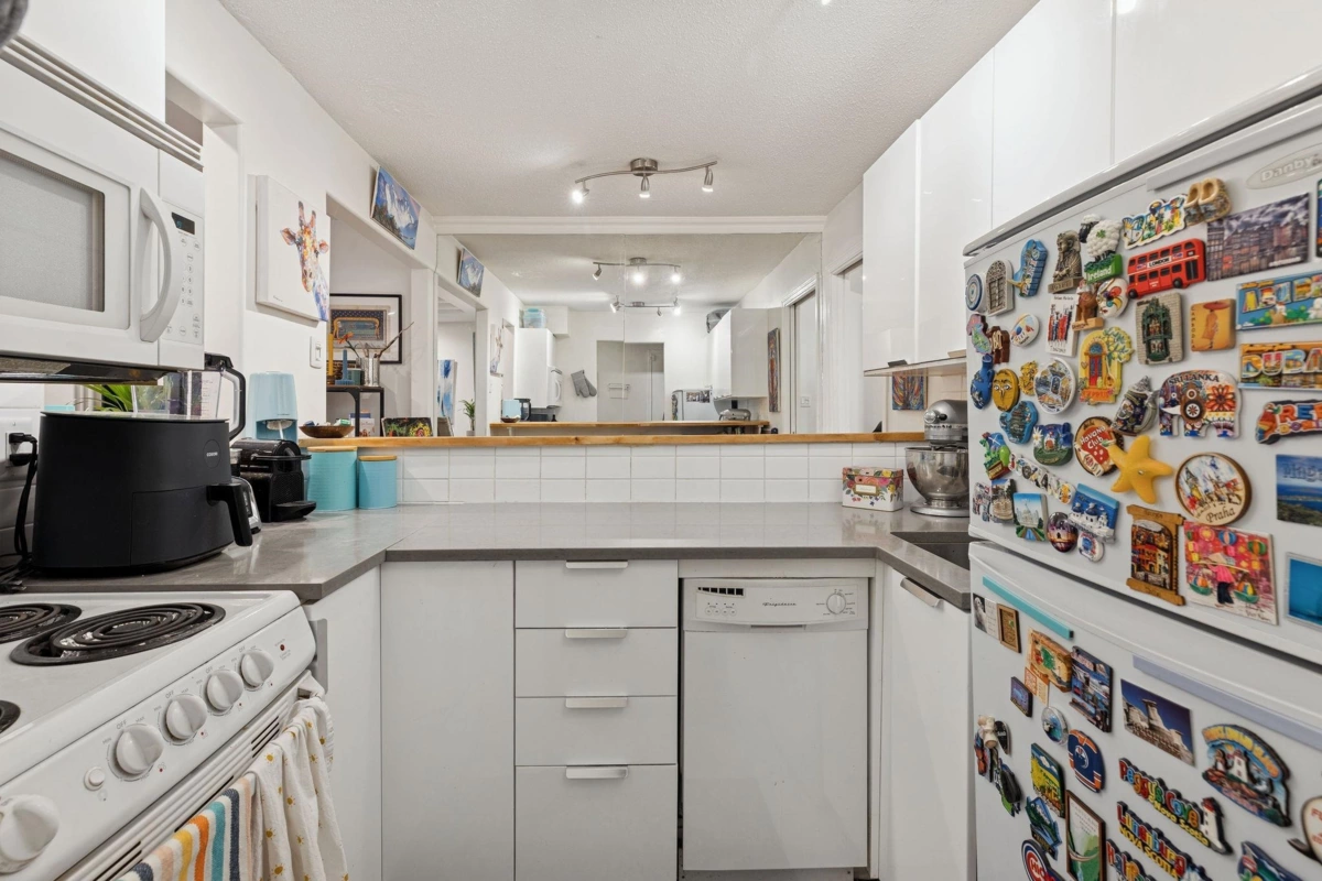 Primary Bedroom Photo of 107 350 E 5th Avenue, Vancouver, BC