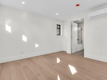 Entry Foyer Photo of 2568 W 2nd Avenue, Vancouver, BC