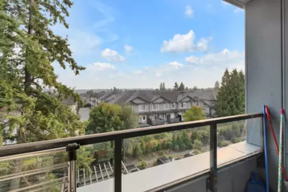 Outdoor Deck Photo of A404 14468 72 Avenue, Surrey, BC