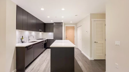 115 9233 Odlin Road, Richmond, BC, Richmond — Apartment/Condo for sale