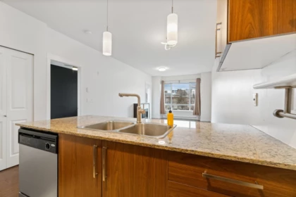 Breakfast Nook Photo of 303 2943 Nelson Place, Abbotsford, BC
