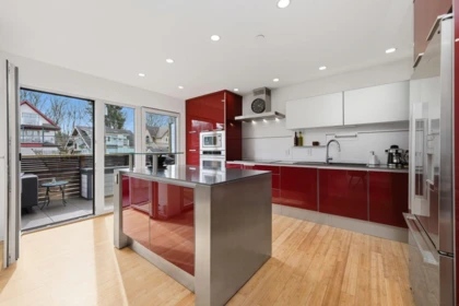 128 W 12th Avenue, Vancouver, BC, Vancouver — Half Duplex for sale