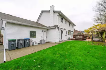 Backyard Photo of 5904 188 Street, Surrey, BC