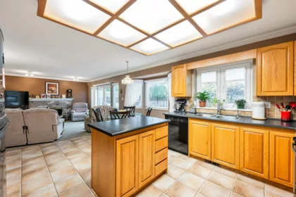 Kitchen Photo of 5904 188 Street, Surrey, BC
