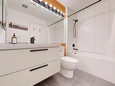 Hallway Photo of 105 4738 53 Street, Delta, BC