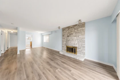 Breakfast Nook Photo of 3206 Adanac Street, Vancouver, BC