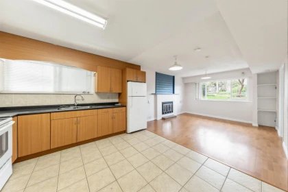 Outdoor Patio Photo of 3206 Adanac Street, Vancouver, BC