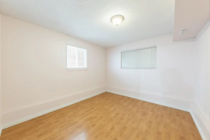 Swimming Pool Photo of 3206 Adanac Street, Vancouver, BC