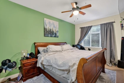 Primary Bedroom Photo of 100 45893 Chesterfield Avenue, Chilliwack, BC