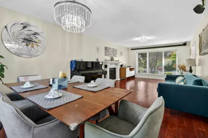Kitchen Island Photo of 7848 161 Street, Surrey, BC
