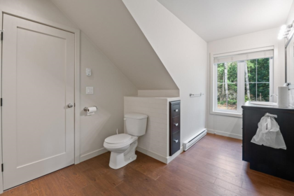 Laundry Room Photo of 5028 Sumas Mountain Road, Abbotsford, BC