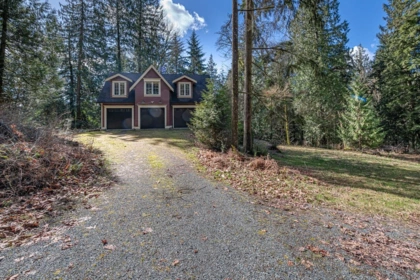 5028 Sumas Mountain Road, Abbotsford, BC, Abbotsford — Single Family Residence for sale